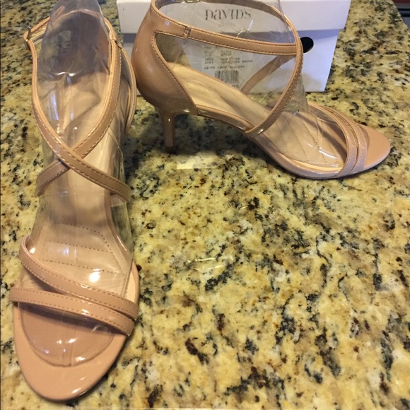 Nude heels - Picture 3 of 4